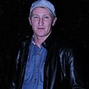 Искандер, 42 года