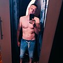 Олег, 31 год