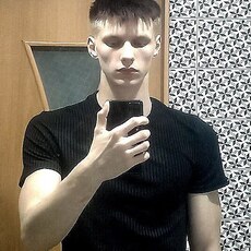 Фотография мужчины Александр, 19 лет из г. Омск