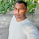 Россия, 42 года