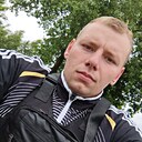 Денис, 24 года