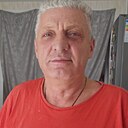 Юриц, 52 года