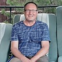 Юрий, 61 год