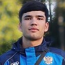 Шодичон Азимов, 19 лет