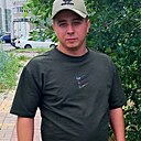 Максим, 23 года