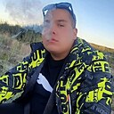 Максим, 22 года