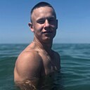 Максим, 18 лет