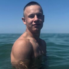 Фотография мужчины Максим, 18 лет из г. Глазов