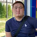 Олжас, 23 года