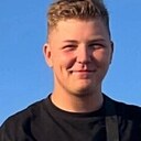 Alexander, 23 года