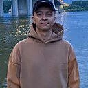 Владислав, 27 лет