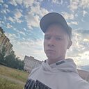 Роман, 23 года