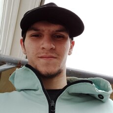 Фотография мужчины Дима, 19 лет из г. Златоуст