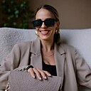 Zara, 43 года