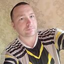 Антон, 33 года