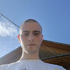 Фотография мужчины Дима, 19 лет из г. Омутнинск