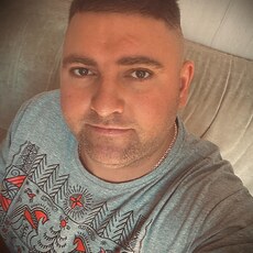Фотография мужчины Валерий, 33 года из г. Ялта