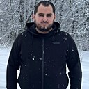 Валера, 33 года