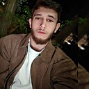 Билал, 20 лет