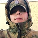 Макс, 24 года