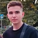 Максим, 25 лет