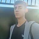 Михаил, 18 лет