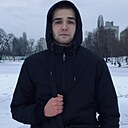 Макс, 24 года