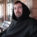 Мики, 34 года