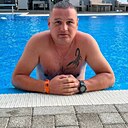 Местный, 32 года