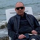Роман, 42 года