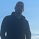 Олег, 44 года