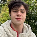 Максим, 18 лет