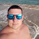 Роман, 33 года