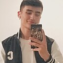 Билол, 19 лет
