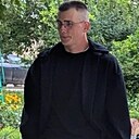 Макс, 22 года