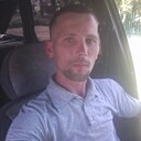 Михаил, 33 года