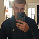Данила, 24 года