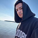 Улугбей, 23 года
