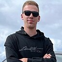Макс, 22 года