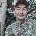 Vиктор, 33 года