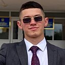 Yesok, 22 года