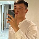 Adik, 22 года