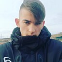 Олег, 22 года