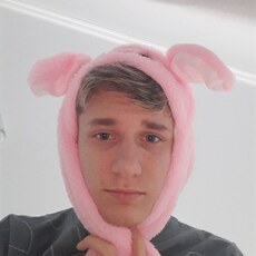 Фотография мужчины Влад, 19 лет из г. Тюмень