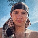 Валентин, 22 года