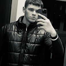 Фотография мужчины Artem, 18 лет из г. Пермь