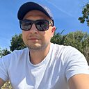 Ден, 34 года