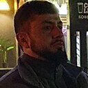 Muhammad, 31 год