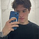 Денис, 22 года