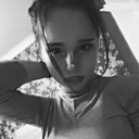 Айша, 18 лет